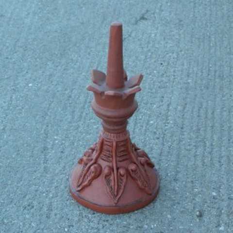 large round crown roof finial